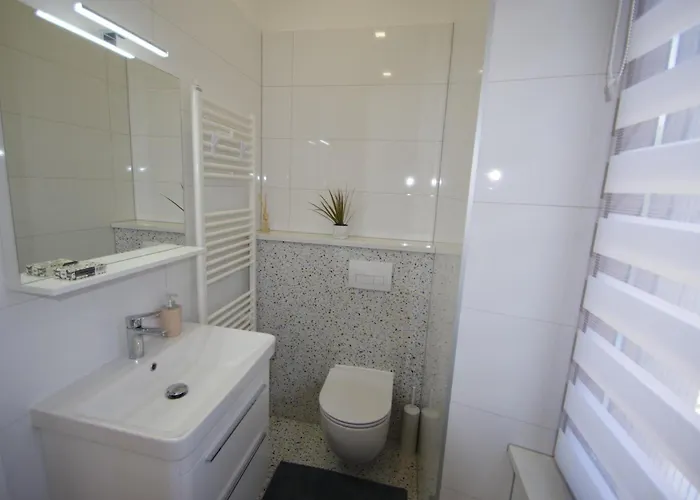 Daire Bright & Modern 2-bedroom Flat In Pula